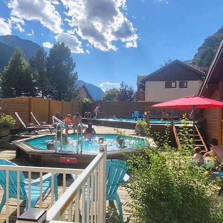 Chez Philippe - Appartements & Chalets En Village Pieton - Vue Glaciers ラ・グラーヴ エクステリア 写真
