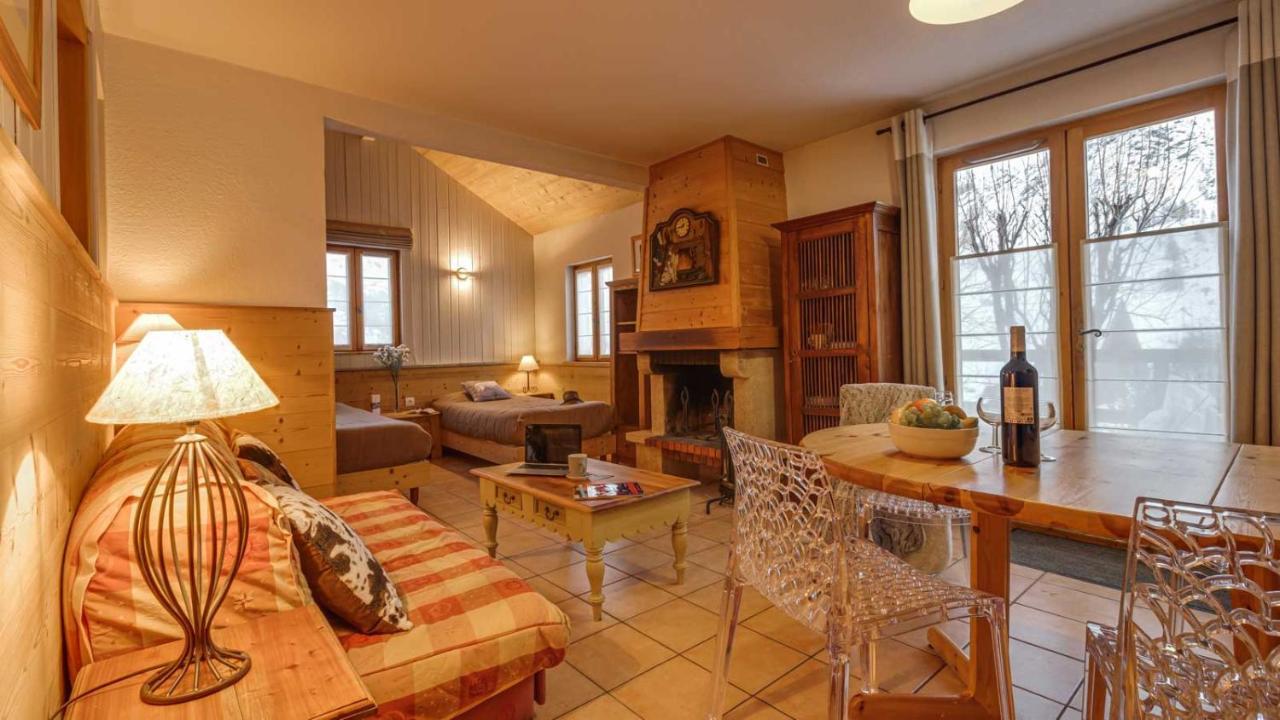 Chez Philippe - Appartements & Chalets En Village Pieton - Vue Glaciers ラ・グラーヴ エクステリア 写真