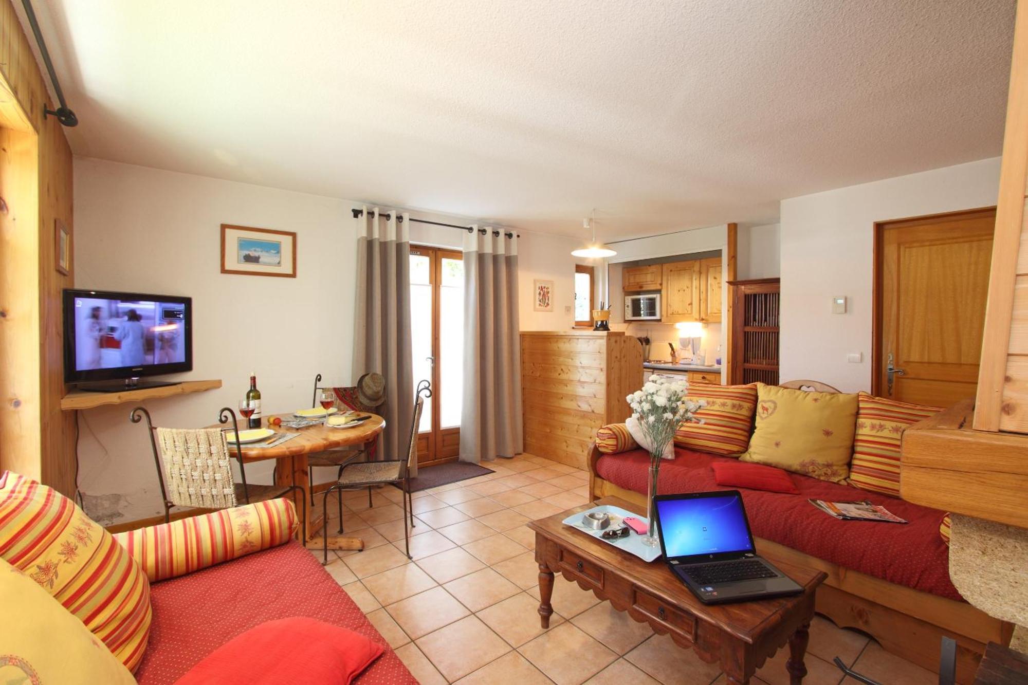 Chez Philippe - Appartements & Chalets En Village Pieton - Vue Glaciers ラ・グラーヴ エクステリア 写真